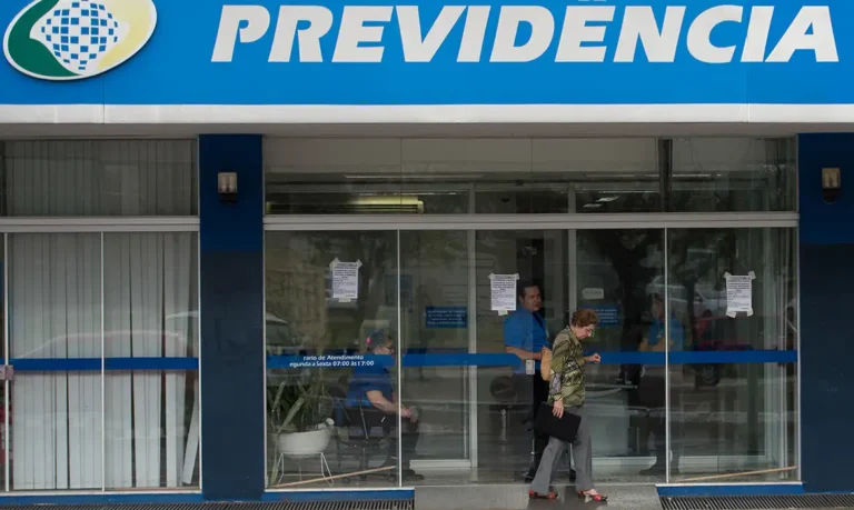 966946-07072015-dsc_5210bbn